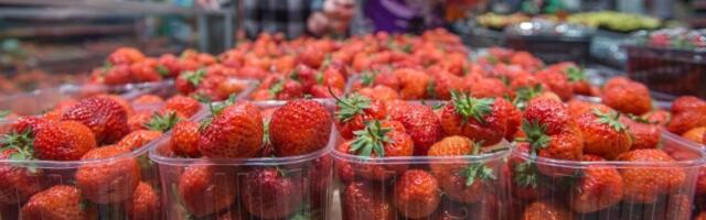 Grčka pronašla sumpor-dioksid u voću iz Srbije