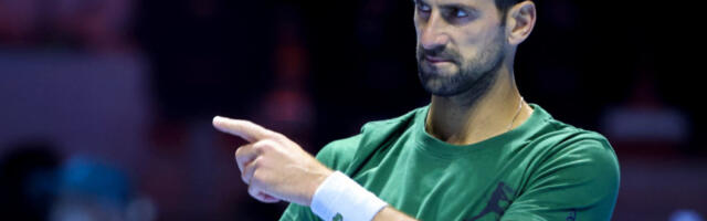 NOVAK PONOVO GLEDA EVROLIGU! Srbin se pojavio u čuvenoj dvorani, A I ON JE S NJIM (VIDEO)