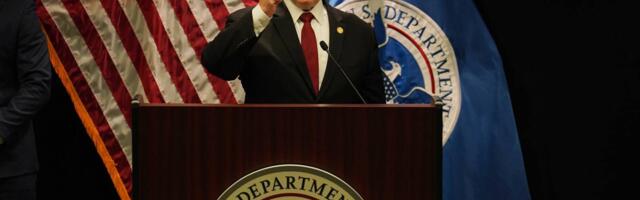 Trampov šef za carine rekao da će mali bezbednosni kontingent ostati u Minesoti