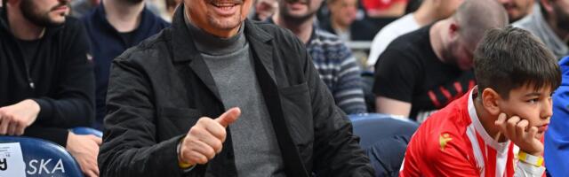 Delije za rođendan kluba izbacile neobičnu parolu, pominje se i Dragan Kojić Keba