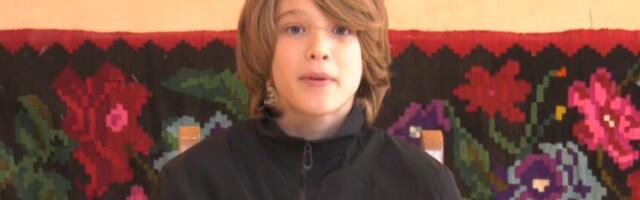 Дечак из Јагодине чува традицију и хеклањем осваја интернет