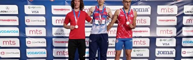 Pavle Borovčanin pomera granice: Medalje i rekordi na državnom prvenstvu