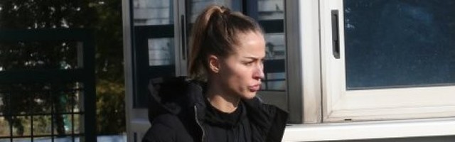 DIJANA HRKALOVIĆ POLICIJI DONELA PAPIRE SA ŠOKANTNIM SADRŽAJEM! Proverava se da li su ti navodi tačni ili je to DEO NJENE TAKTIKE