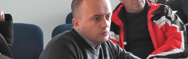 Sjenica: Hodžić (SDA) automobilom nasrnuo na odbornicu Biševac (SPP)