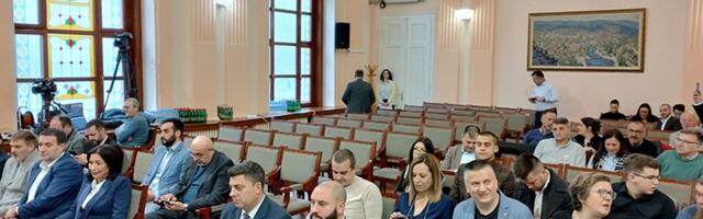 Demokratska stranka: Najoštrije osuđujemo i ograđujemo se od nasilja