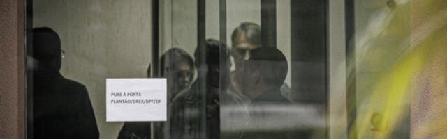 Болсонаро почиње служење казне у ћелији од 12 квадрата