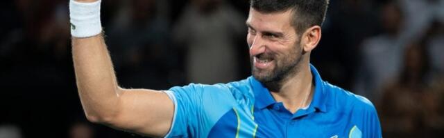 Đoković počeo pripreme, novi trener sa njim na terenu