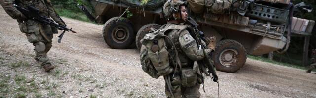 AMERIKANCI SE POVLAČE IZ SIRIJE! Počela velika evakuacija, konvoji kamiona prešli granicu