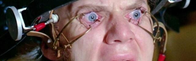 Ne može da zatvori oči tri godine nakon plastične operacije koja je pošla po zlu