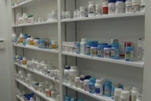 Колико често пијемо антибиотике на своју руку, хоће ли нас бактерије освојити