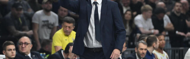 REŠENA TRENERSKA SUDBINA Fenerbahče doneo odluku oko Jasikevičijusa