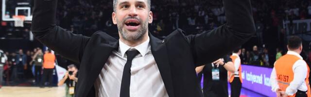 Bruka: "Braća" Grci vređali Alimpijevićev tim, klub se oglasio! Dresom brisali tur, rekli da su fašisti...