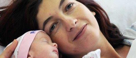 "Nikola je mlad, ali zna ko mu je bila majka i šta je sve učinila da bi on došao na svet": Jelena je odbila lečenje od raka da bi rodila sina