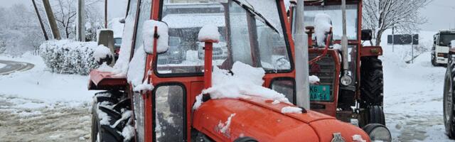 I danas se nastavljaju blokade puteva u Šumadiji