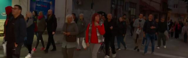 Studenti i građani u Nišu šetnjom pružili podršku sudijama i tužiocima