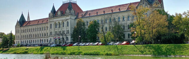 Tri godine i pet meseci zatvora zbog držanja i dilovanja droge