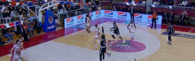 Kakva akcija crno-belih! Majstorija Vašingtona, pa zakucavanje Vanje