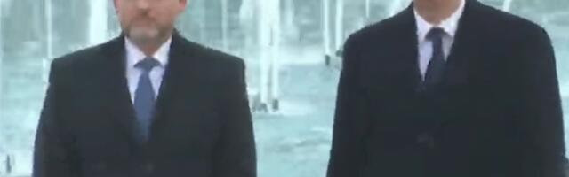 SVEČANI DOČEK ISPRED "PALATE SRBIJA"! Vučić dočekuje predsednika Slovačke Petera Pelegrinija!