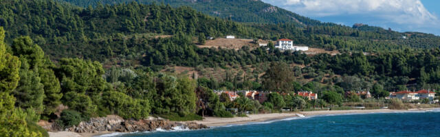 Jedino mesto u regionu gde u istom danu možete otići na jezero, reku i more