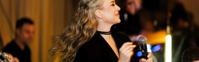 SJAJNA ATMOSFERA U RESTORANU SPORT: Na nastupu Slađe Allegro zaplesale i zvezde