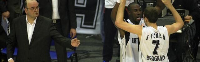 SOČNA PSOVKA I EMOTIVAN OPROŠTAJ! Bivši igrač Partizana slomljen zbog smrti Duška Vujoševića: Reči koje ODJEKUJU!