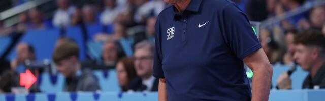 UMESTO NA TRENING ONI SU IŠLI U CRKVU: Pešić prijateljima otkrio kakve je probleme imao na Evrobasketu!