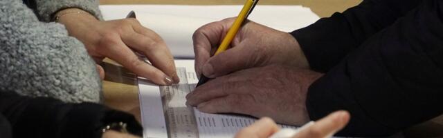 U Mionici na lokalnim izborima do 12 časova izlaznost 27,5 odsto