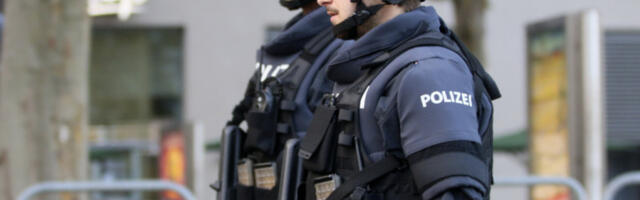 ČISTAČ TOALETA IZ SRBIJE UTAJIO 250.000 EVRA! Na sudu se branio da "nije namerno": OSUĐEN U AUSTRIJI!