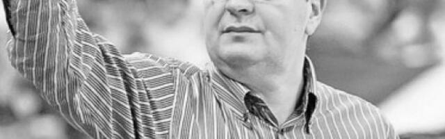 Преминуо Душко Вујошевић