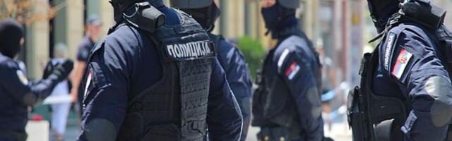 Brojne sporne odredbe u novom zakonu o policiji: Nove mere suzbijanja kretanja, upotrebe biber spreja...