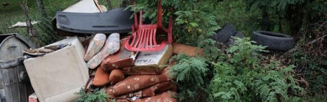 У једном дану прикупљено и одвезено на депонију Дубоко 36 тона кабастог отпада