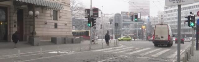 Trg republike: 8 miliona evra bačeno - kocke iz 2019. se raspadaju (FOTO, VIDEO)