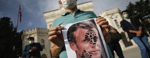 Protesti i poziv na bojkot u muslimanskom svetu posle izjave Makrona