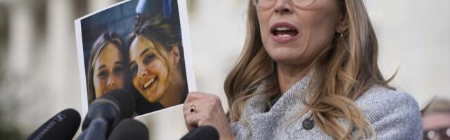 SVE JE MOGLO DA SE ZAUSTAVI JOŠ 1996. GODINE, FBI NIJE REAGOVAO: Slikarka prijavila Epstajna da je ukrao slike golih sestara kada su imale 12 i 16 godina!