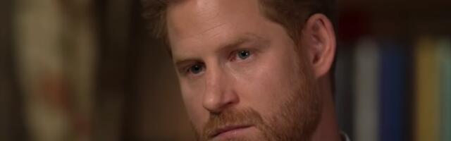 Skandal ponovo potresa kraljevsku porodicu: Isplivale kontroverzne poruke princa Harija i novinarke