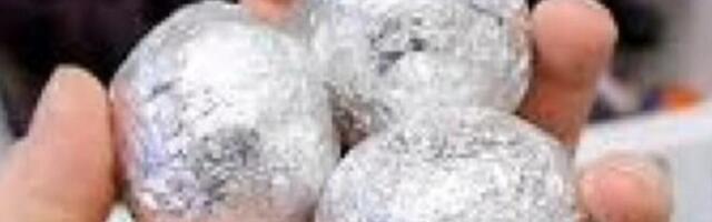 Komad aluminijumske folije stavila je ispred kućnih vrata: Preko noći rešila se velikog problema