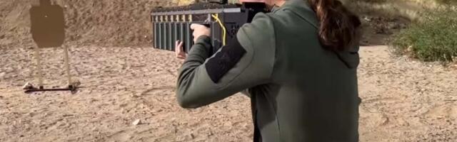 GR-1- Inovativna elektromagnetna Gaus puška koja buši čelik