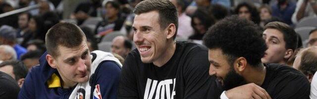 SRBIJAAAAA! Amerikance zanima o čemu pričaju Jokić i Popovič!