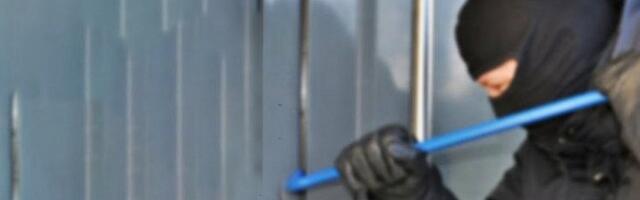 Uhvaćen serijski lopov u Zrenjaninu: Obijao vikendice