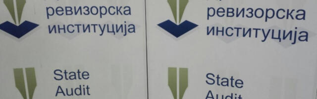 Državna revizorska institucija izdala 74 preporuke srednjim stručnim školama