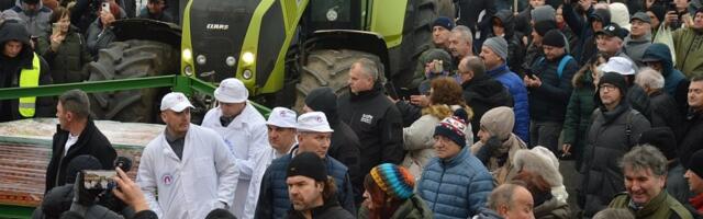 Pojeli više od 2 kilometra kobasice: U Turiji i ove godine oboren svetski rekord (VIDEO)