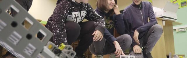 Da li će veštačka inteligencija zameniti profesore u Srbiji? Ministar prosvete otkrio koja će biti njena ULOGA