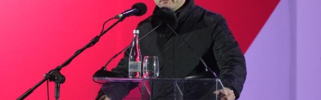Haos u Skupštini CG: Knežević i Šaranović se umalo potukli? (VIDEO)
