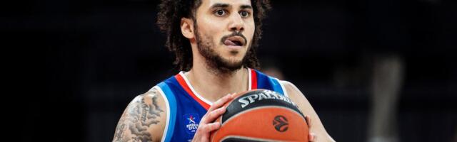 UŽAS! JEDAN OD NAJBOLJIH KOŠARKAŠA EFESA SE VRAĆA NAREDNE GODINE NA TEREN! Težak udarac za Efes, novi detalji šokirali mnoge!