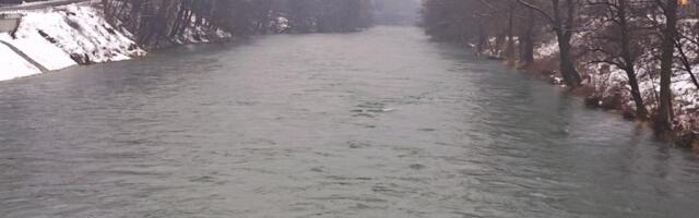 VANREDNO U ČETIRI MZ U PRIJEPOLJU ZBOG OPASNOSTI OD IZLIVANJA LIMA Ekipe su na terenu i stanje se neprekidno prati