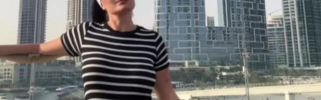 "Evakuisane smo!" Đoganijeva se oglasila iz Dubaija, uslikala kako čita molitvu: "Gospode, da mi pomogneš..."