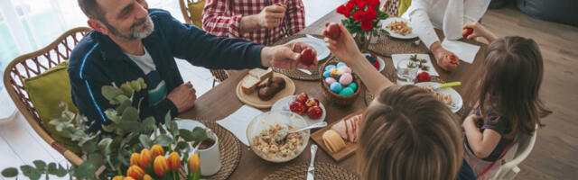OVO MNOGI SRBI RADE NA VASKRS, A NE BI TREBALO! Sveštenik objasnio kako se pravilno slavi najveći hrišćanski praznik!
