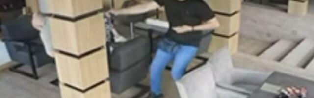 MUK ISPRED KAFIĆA SMRTI U KUMODRAŽU: Lokal danas zaključan, bradati ubica sa kačketom U BEKSTVU! (FOTO)
