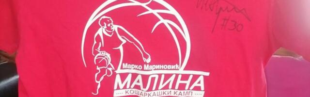 Veliki gest malog Jakova - Bez reči dao majicu sa potpisom Alekse Avramovića u humanitarne svrhe