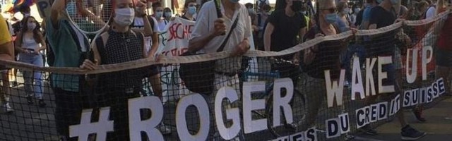 Švajcarci digli pobunu protiv Federera, masovni protesti u Bernu zbog tenisera: "Rodžer, probudi se"